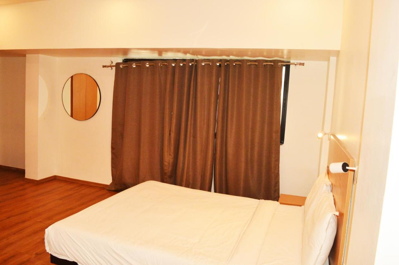 Hotel Orient Avenue Nagpur Buitenkant foto