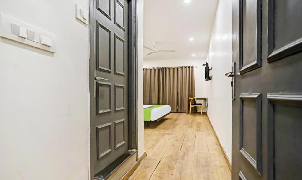 Hotel Orient Avenue Nagpur Buitenkant foto